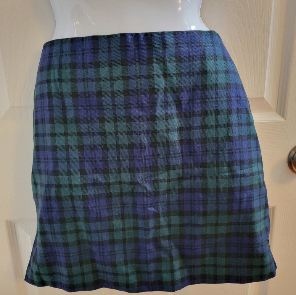 Holiday Mini Skirt - EUC Vineyard Vines Blackwatch Tartan Sz 4 - Picture 1 of 6